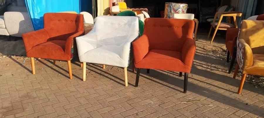 Accent chair collection
